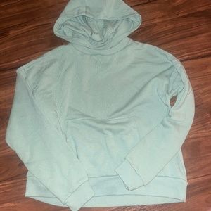 NWOT Richer Poorer Sage Green Hoodie Size M